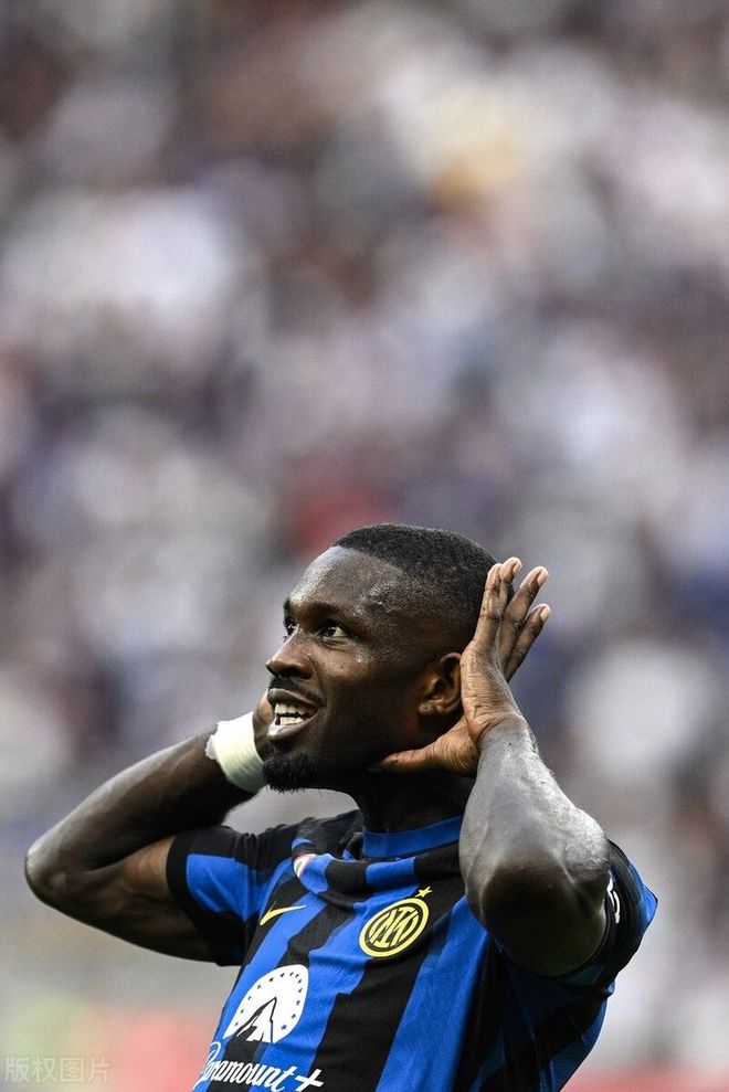 前曼联球员 前曼联球员