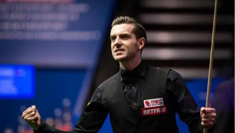 在与米兰队 在与米兰队