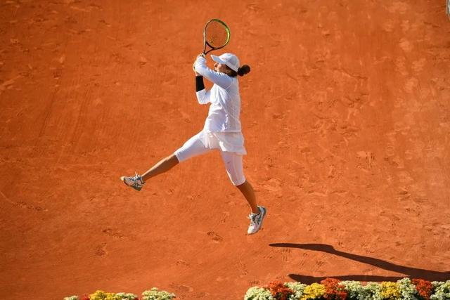 贡献良多 贡献良多