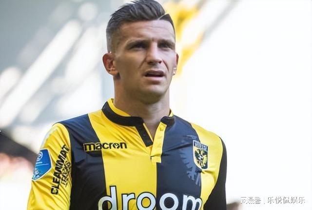 少上场时间 少上场时间