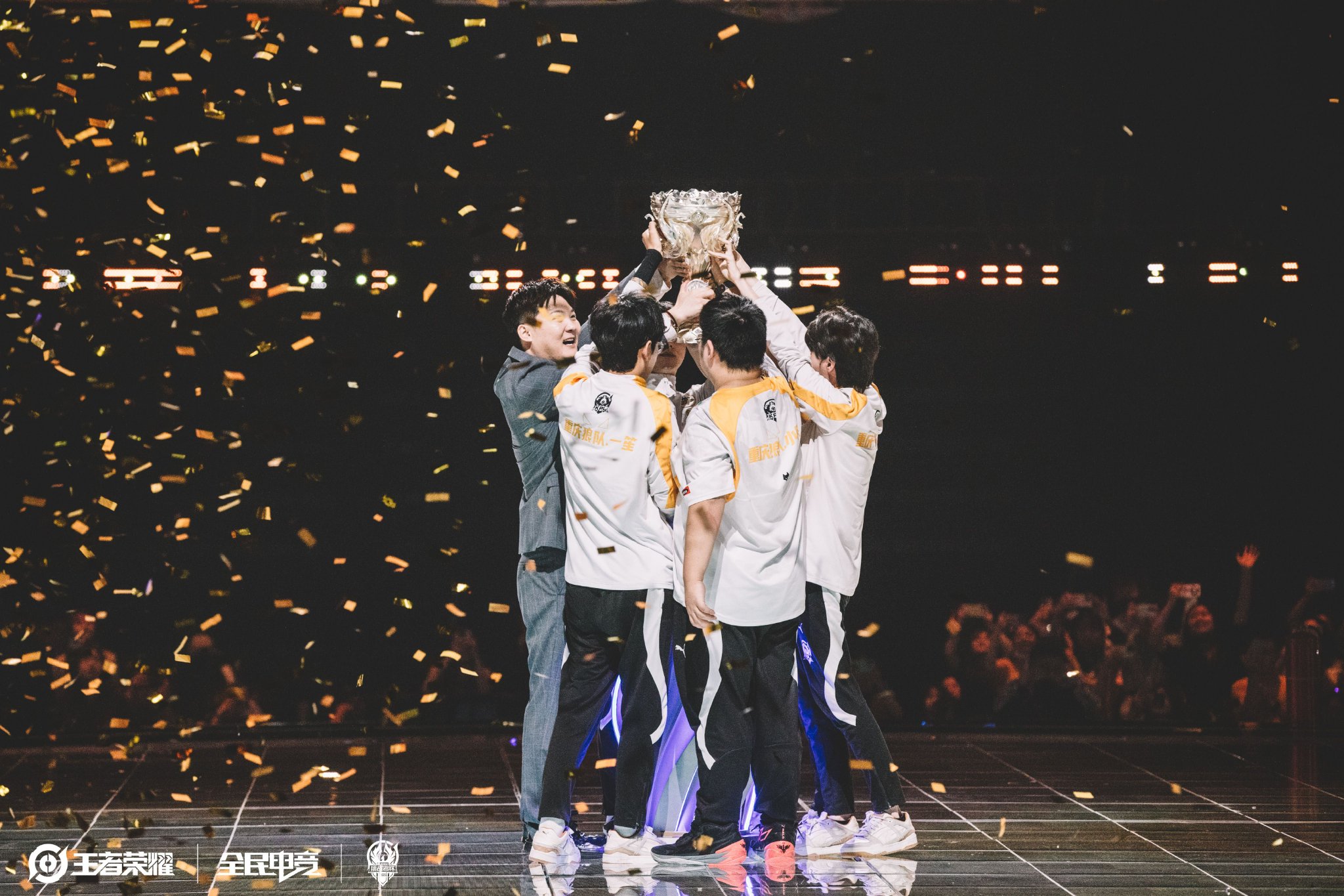 手提供了榜 手提供了榜