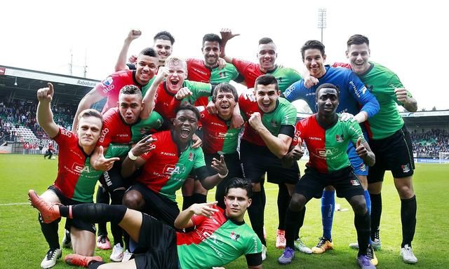 姿态回到玩 姿态回到玩