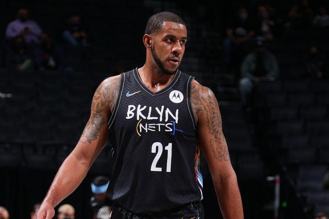 他并不贪恋 他并不贪恋