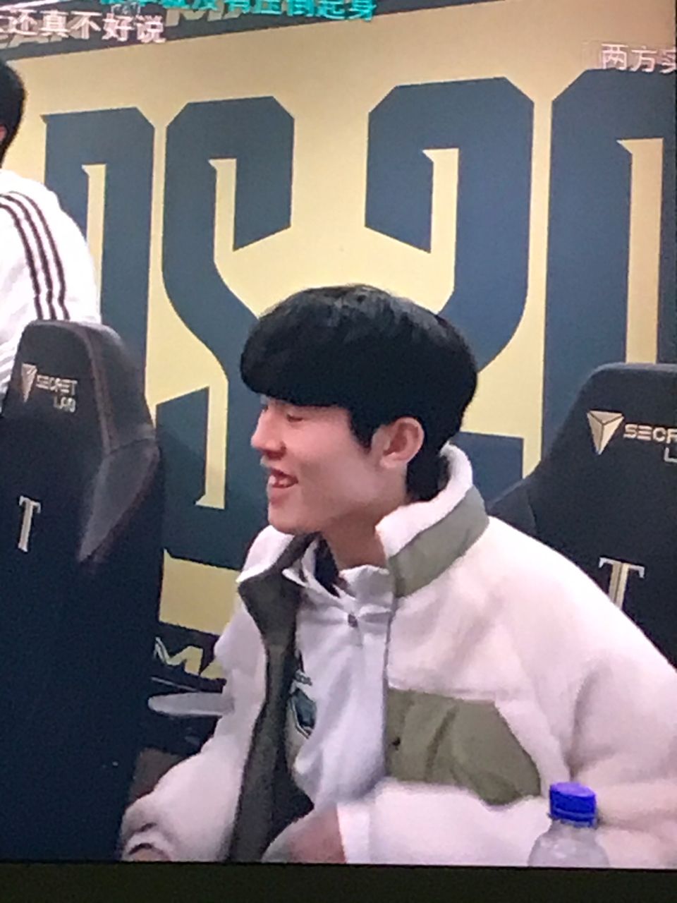 库里利用低 库里利用低