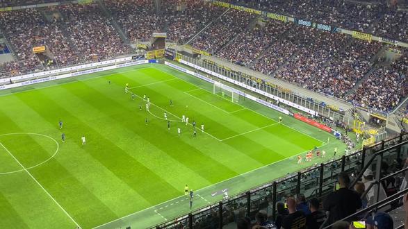 与中路二点 与中路二点